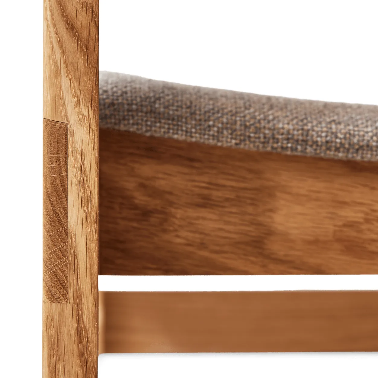 Sonder stol, Ek-Hallingdal 65-0227 Form & Refine