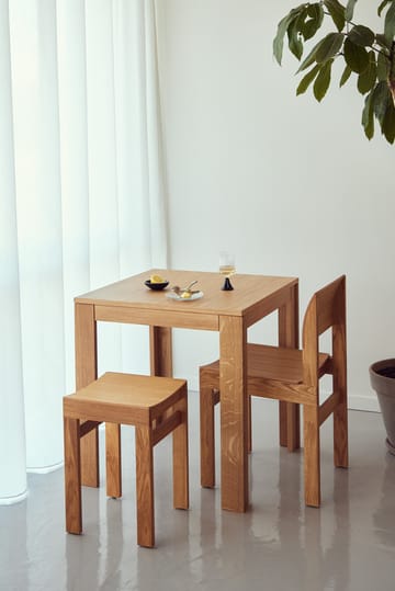 Sonder stol - Ek - Form & Refine