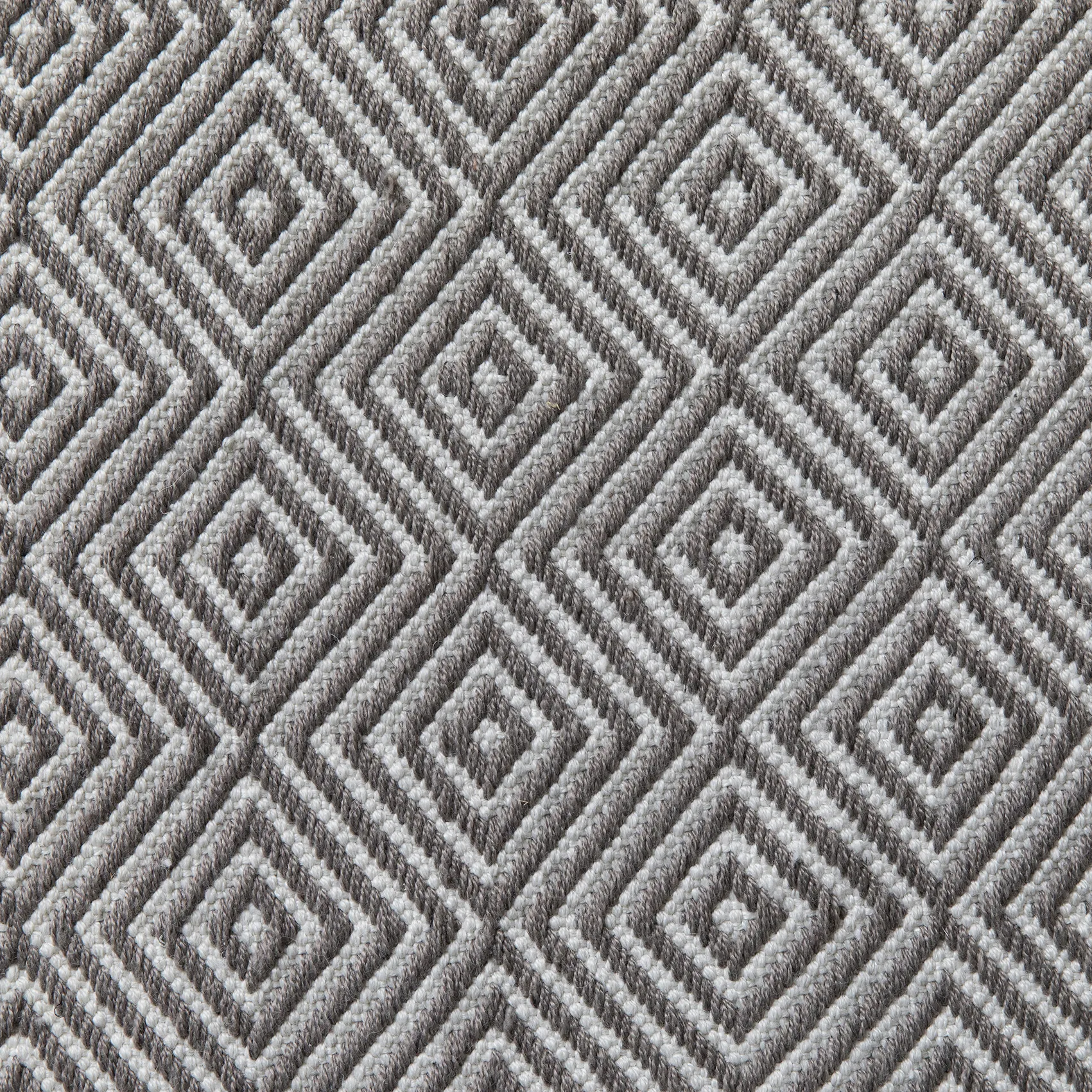 Diamond matta 140x200 cm, Grey Formgatan