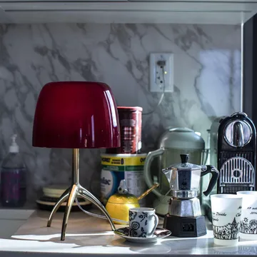 Lumiere Piccola Dimbar bordslampa - Varmvit skärm-champagnefärgad fot - Foscarini