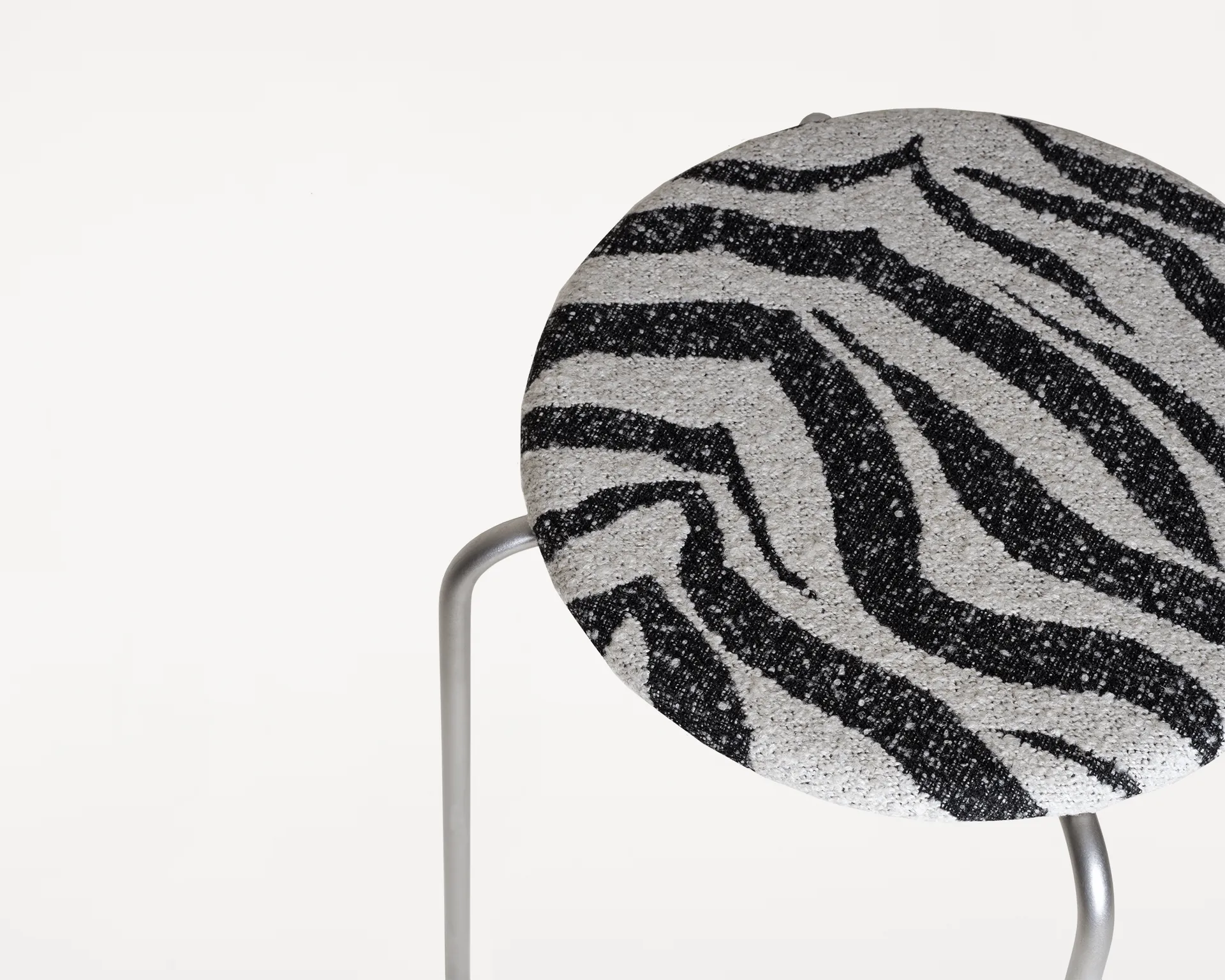 Petit Rond rund pall, Rostfritt stål-tyg Zebra FRAMA