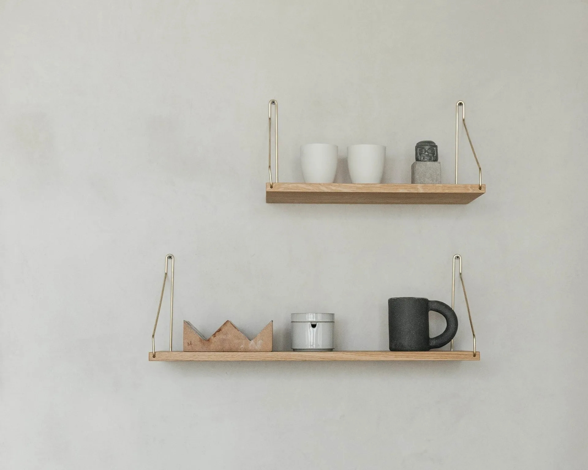 Single Shelf vägghylla, Ek-mässing, 40x20 cm FRAMA