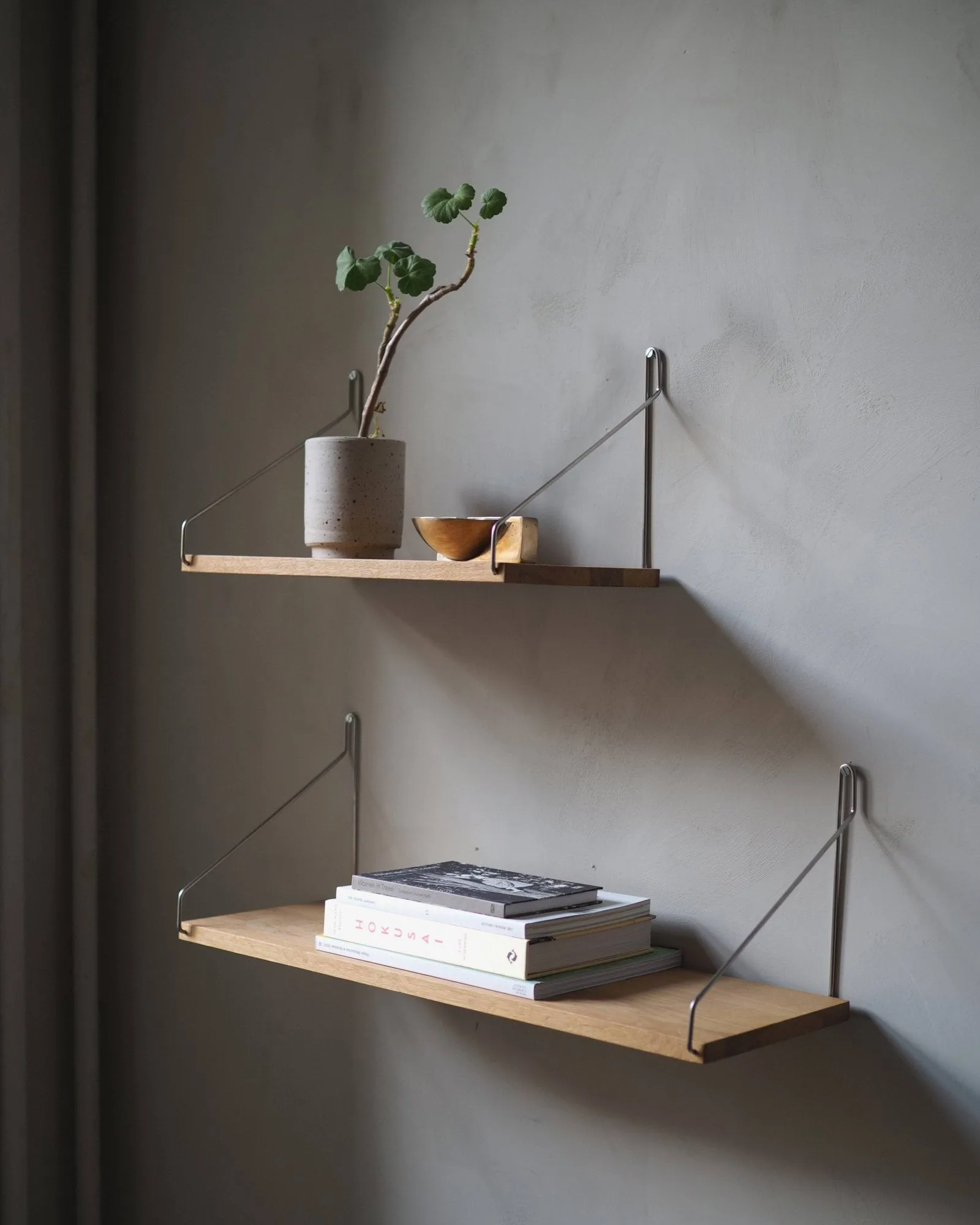 Single Shelf vägghylla, Ek-rostfritt stål, 60x20 cm FRAMA