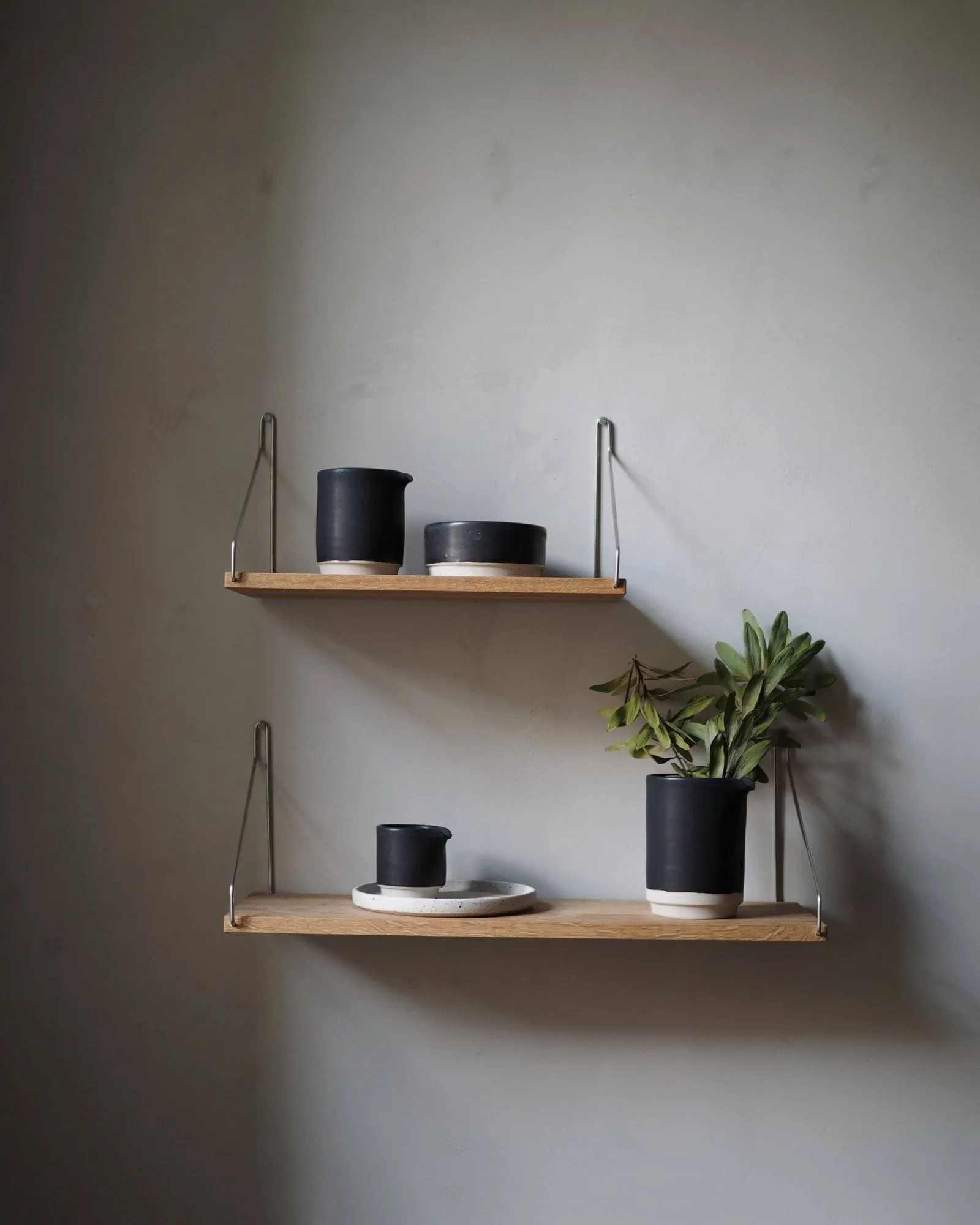 Single Shelf vägghylla, Ek-svart, 40x20 cm FRAMA