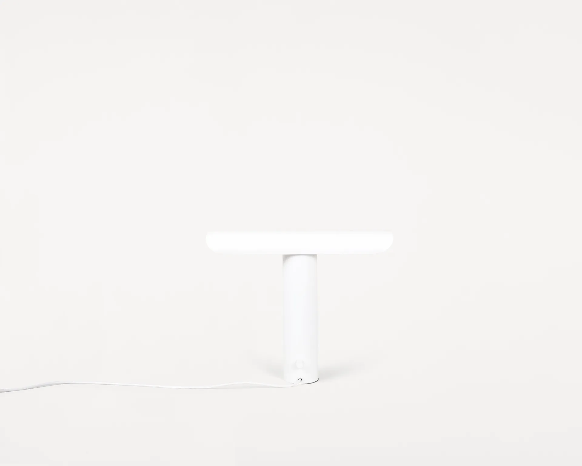 T Lamp bordslampa, Vit FRAMA