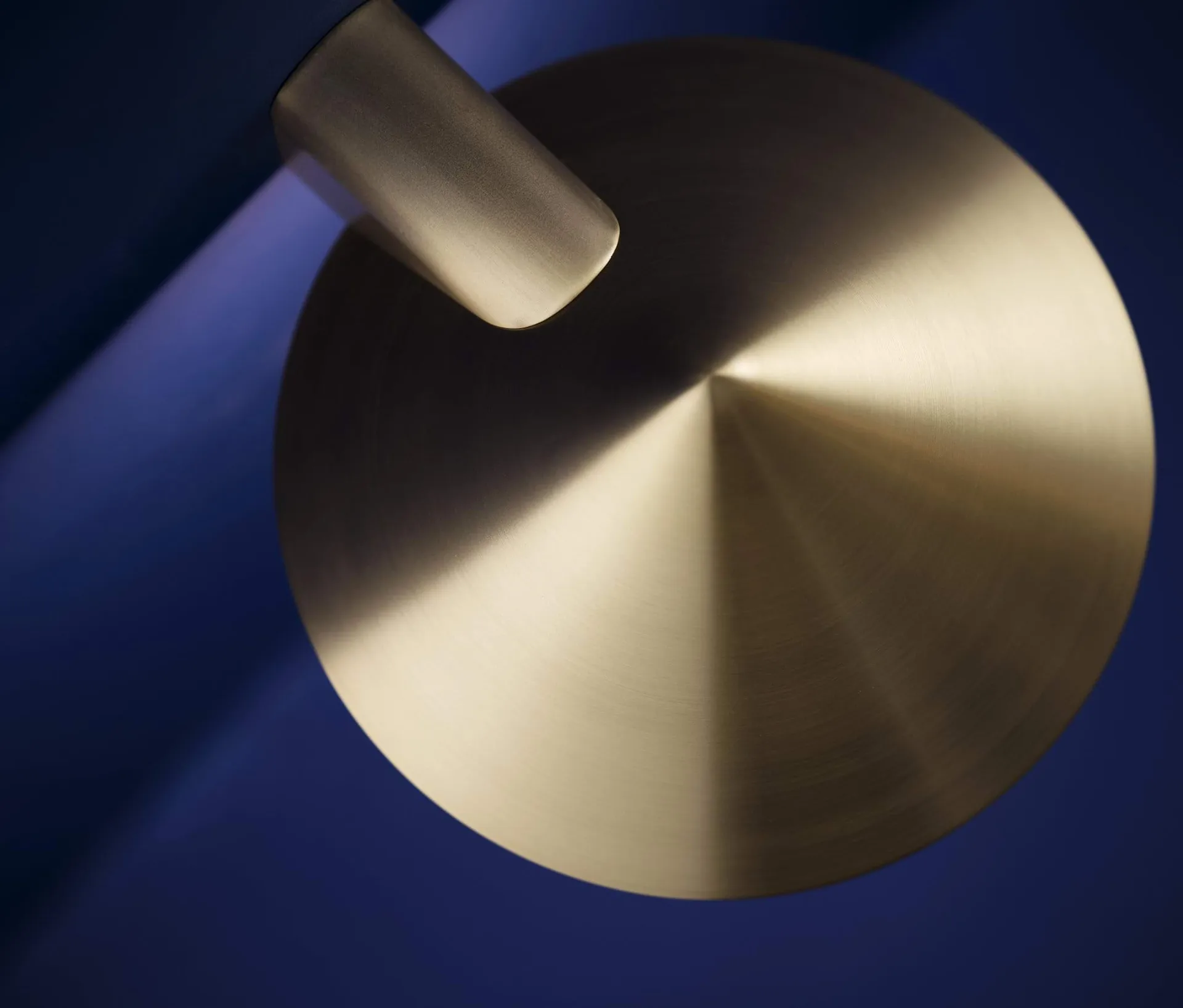 Grasp vägglampa, Solid Brass Frandsen