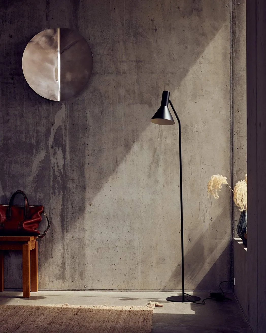 Lyss golvlampa, Matt black,150 cm Frandsen