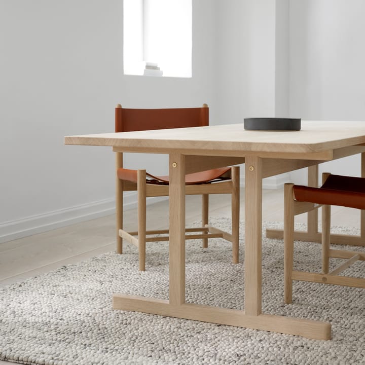 6286 matbord, Oljad ek Fredericia Furniture