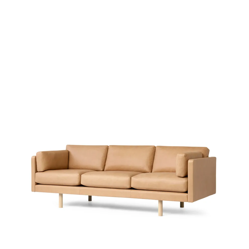 EJ220 2033 soffa 3-sits, Läder vegeta 90-ek Fredericia Furniture