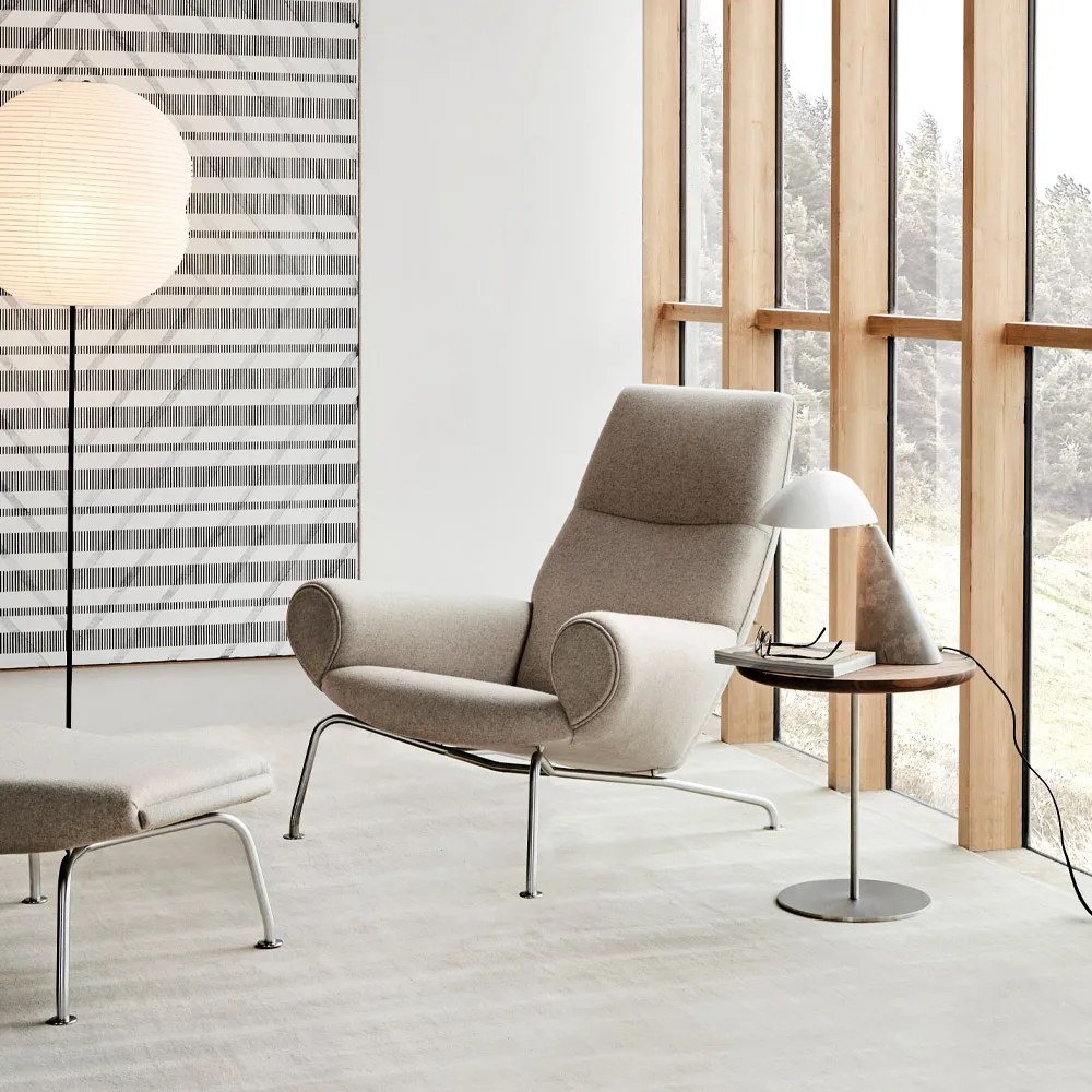 Fellow bordslampa, White-dark atlantico limestone Fredericia Furniture