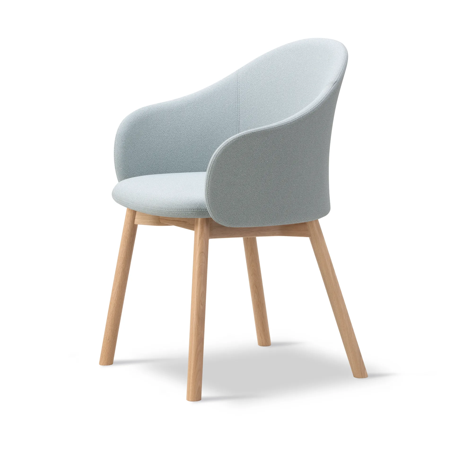 Gomo Armchair karmstol wood base, Mylla 811-lackerad ek Fredericia Furniture