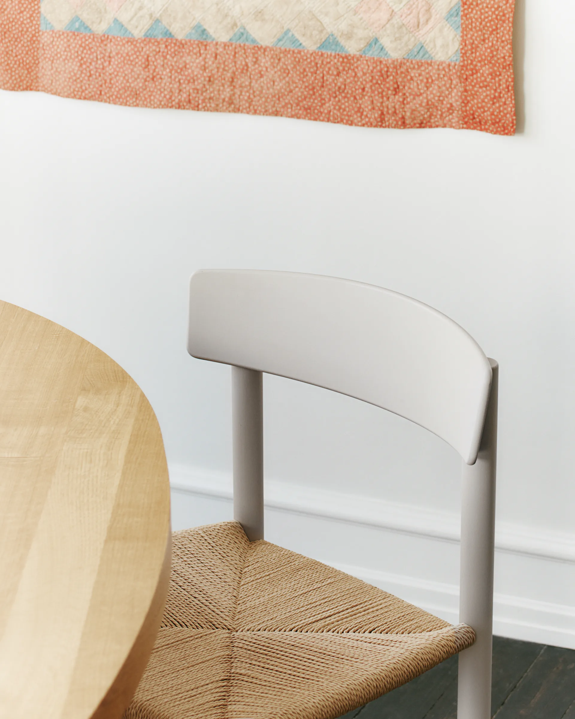 J39 stol, Pebble grey-flätad natur Fredericia Furniture