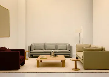 Jota soffa - Vidar 146-ljusoljad ek, 231 cm, 3-sits - Fredericia Furniture