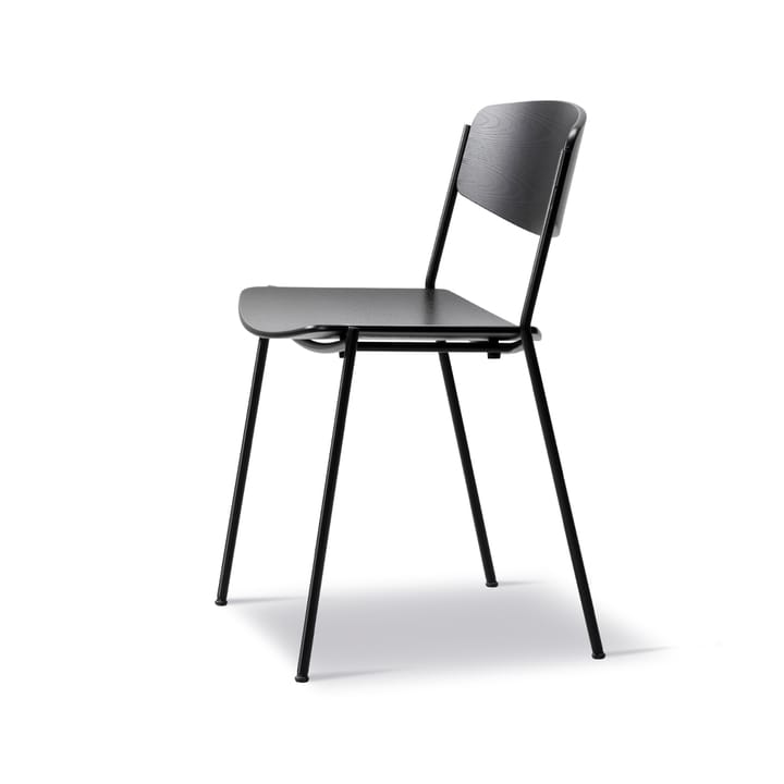 Lynderup 3080 stol, Svart ask-svart stålstativ Fredericia Furniture