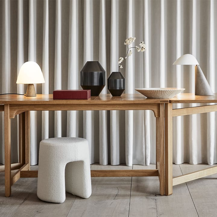 Sequoia sittpuff, Fårskinn moonlight Fredericia Furniture