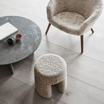Sequoia sittpuff - Fårskinn moonlight - Fredericia Furniture