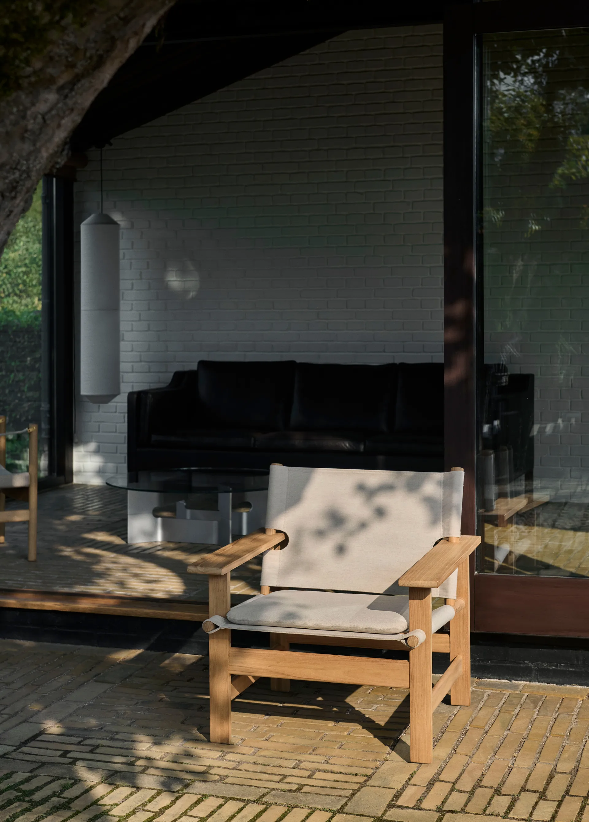 The Canvas Chair outdoor fåtölj, Teak-performance canvas Fredericia Furniture