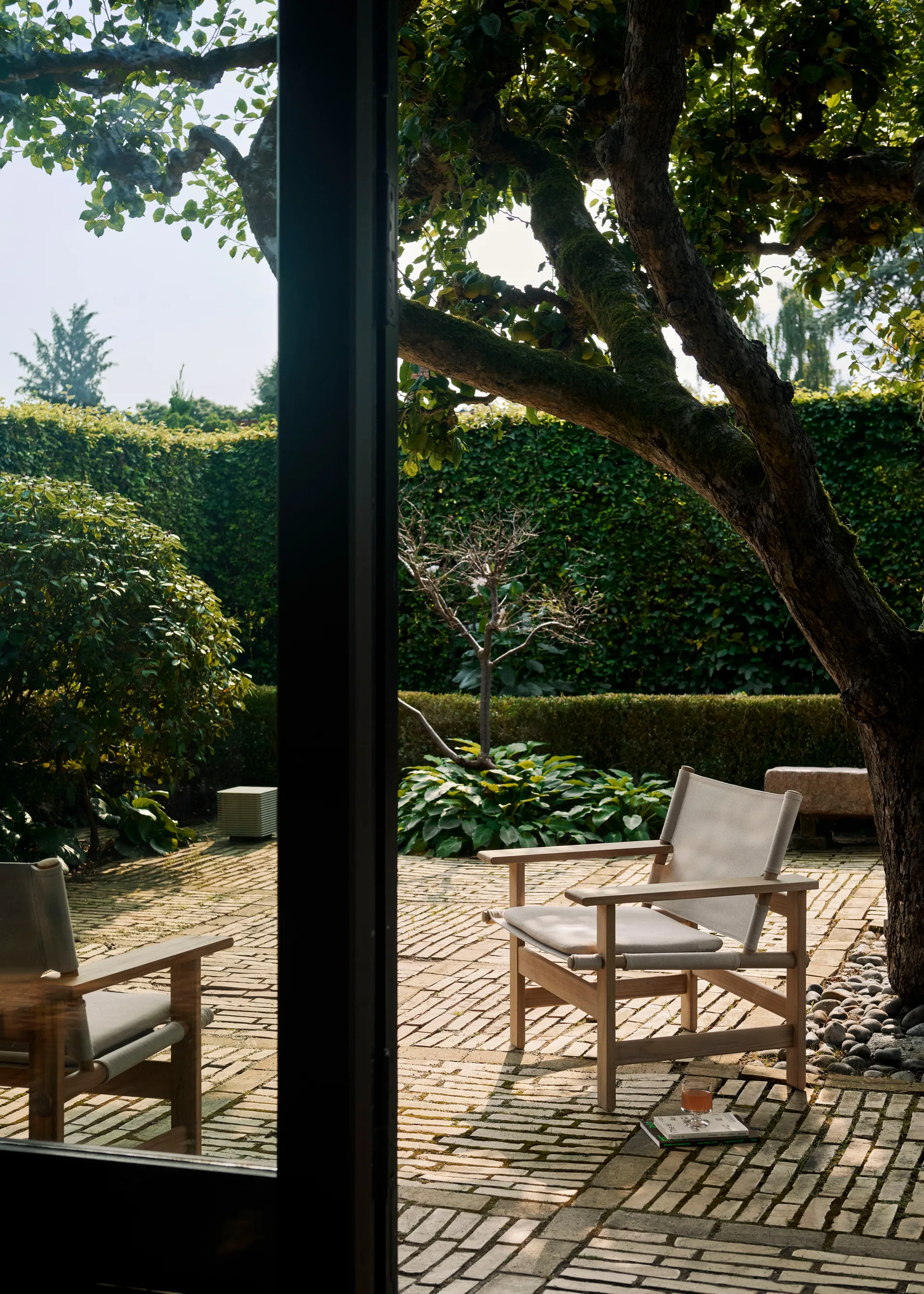 The Canvas Chair outdoor fåtölj, Teak-performance canvas Fredericia Furniture