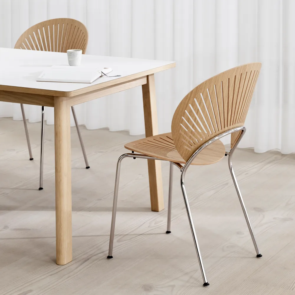 Trinidad 3398 stol, Klarlackad bok-ben krom Fredericia Furniture