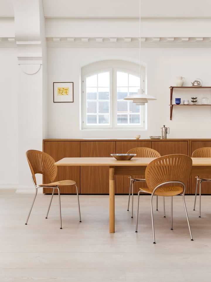 Trinidad 3398 stol, Oljad ek-rostfritt borstat stål Fredericia Furniture