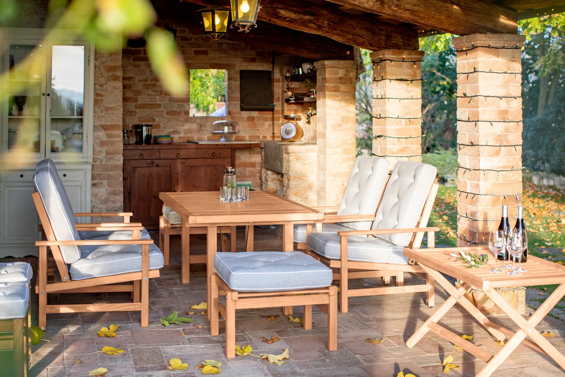 92 pall, Redwood Fri Form