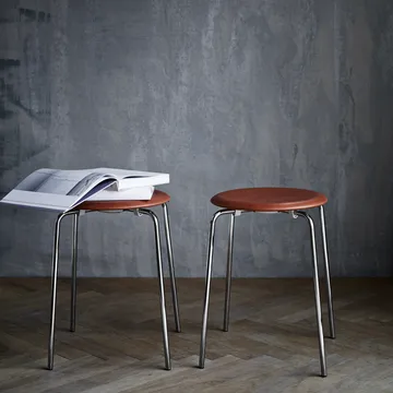 Dot rund pall läder - Wild leather walnut - Fritz Hansen
