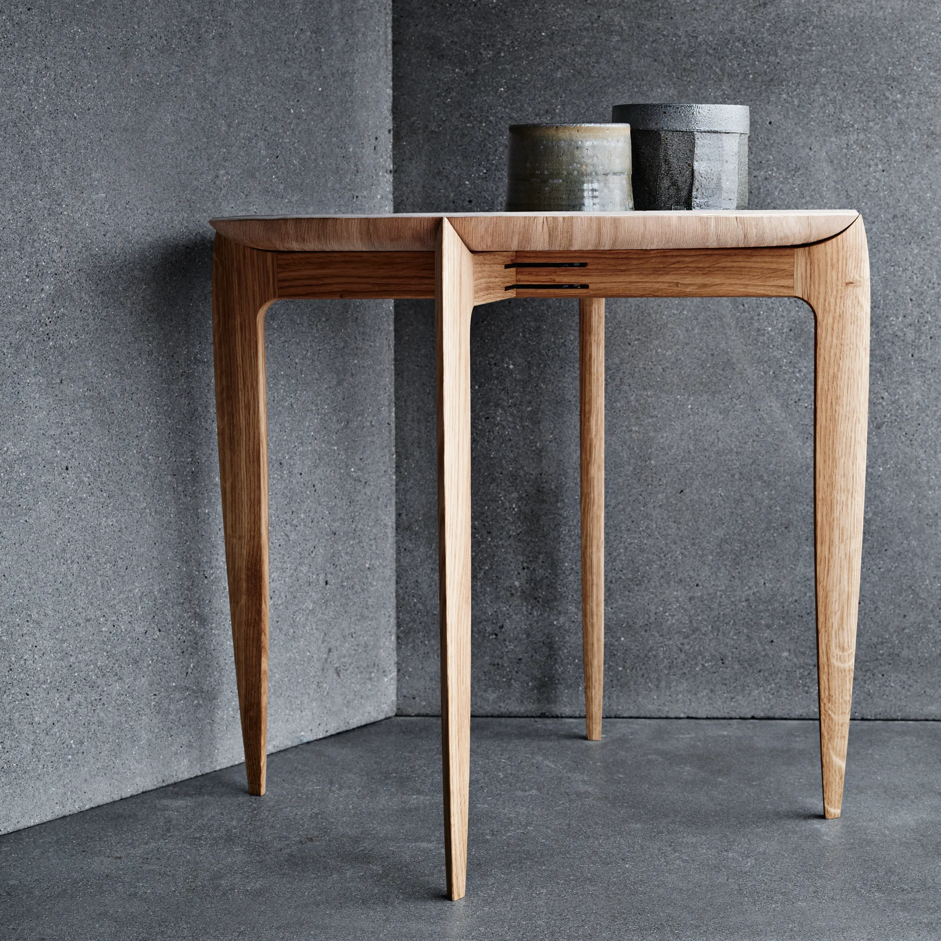 Foldable Tray Table Ø 45 cm, Ek Fritz Hansen