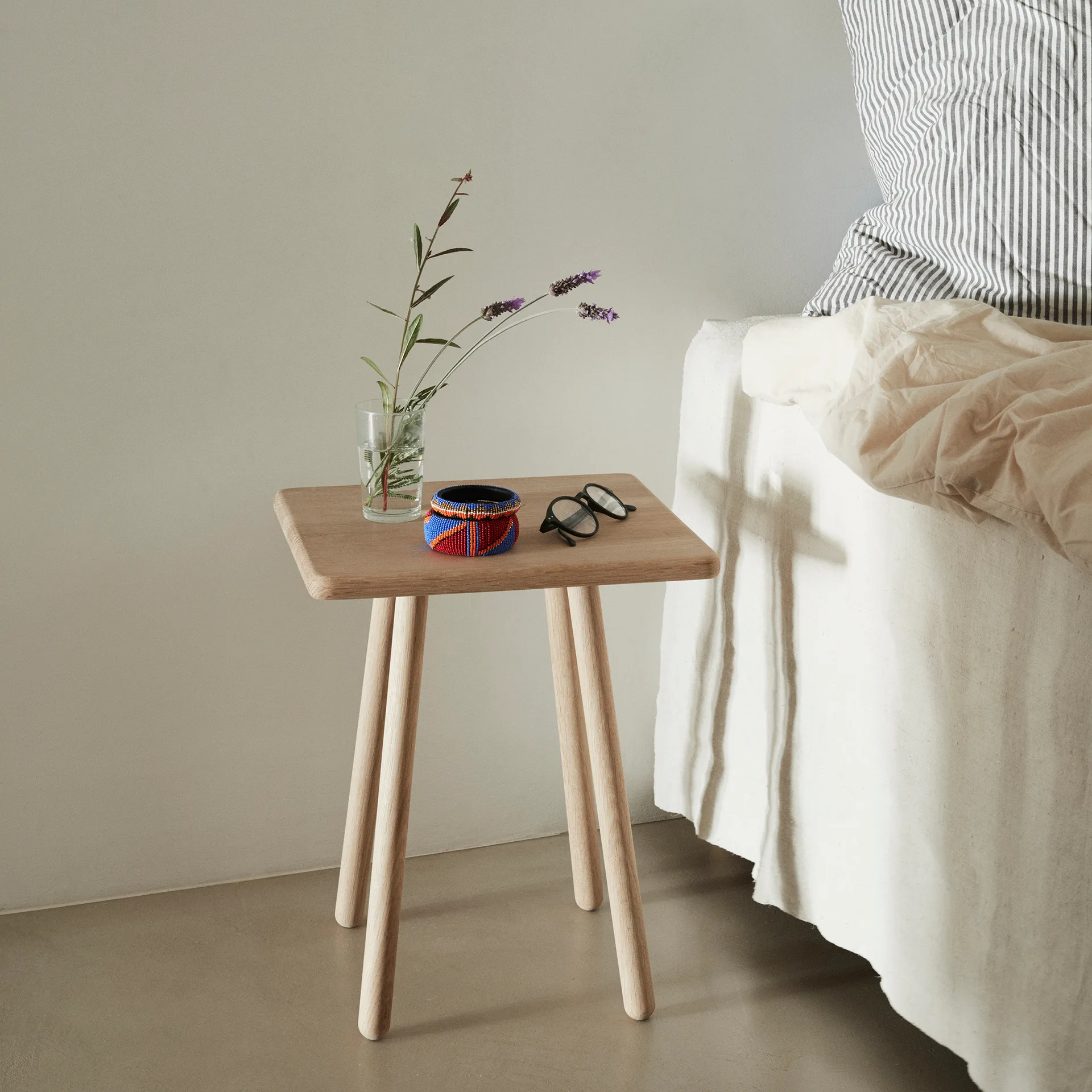 Georg sidobord, Ek Fritz Hansen