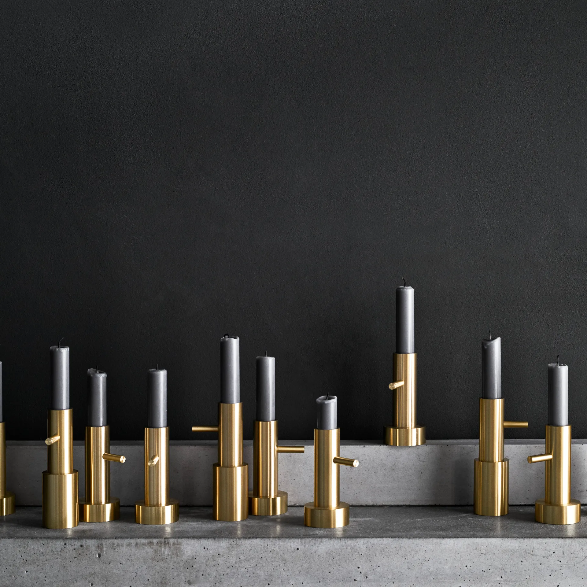 Jaime Hayon Single ljusstake mässing, #2 Fritz Hansen