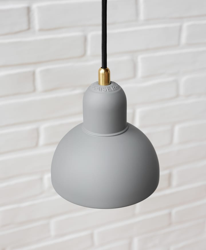 Kaiser Idell 6722-P pendel - Easy grey-brass - Fritz Hansen