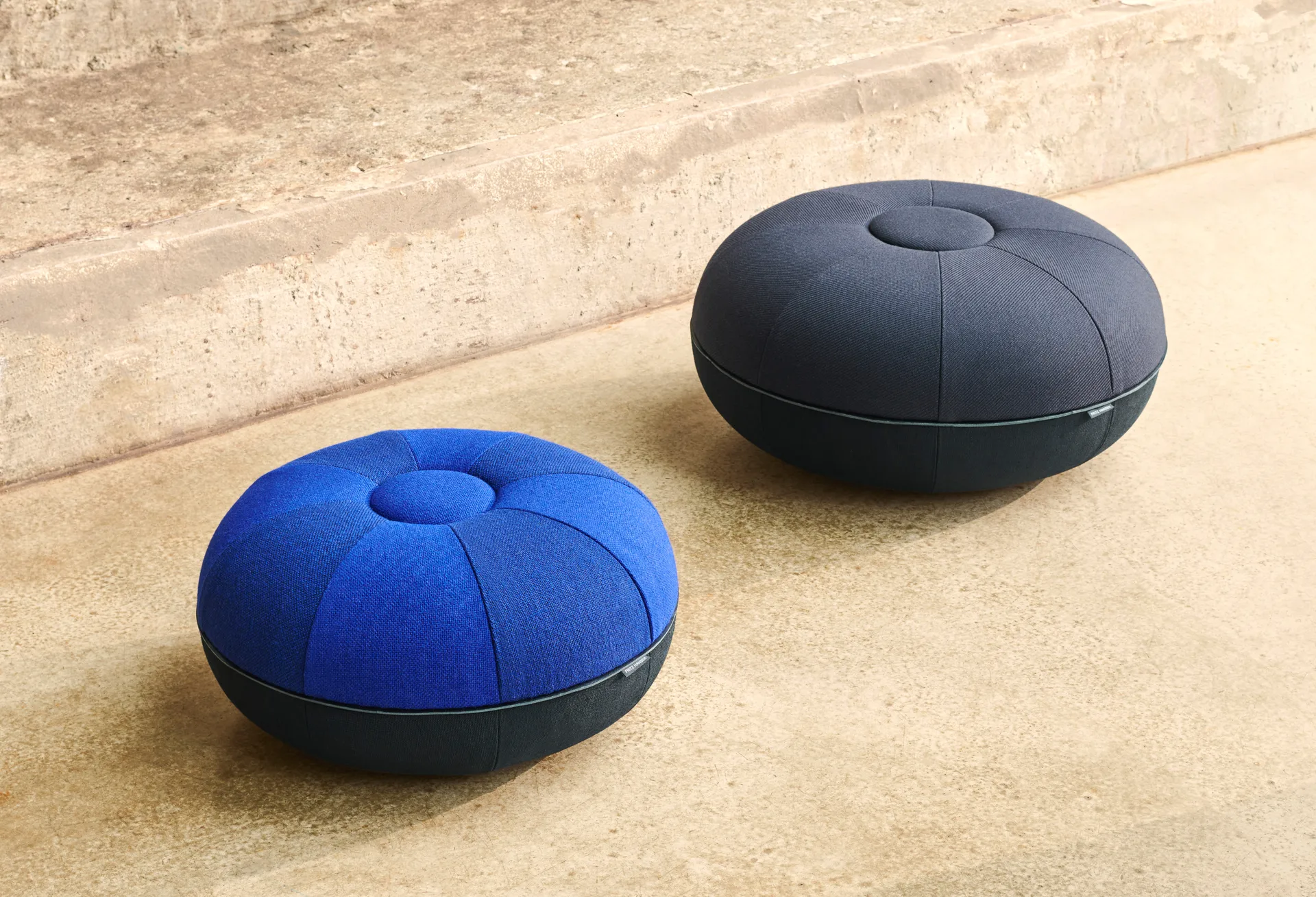 Pouf sittpuff small, Ultramarine Fritz Hansen