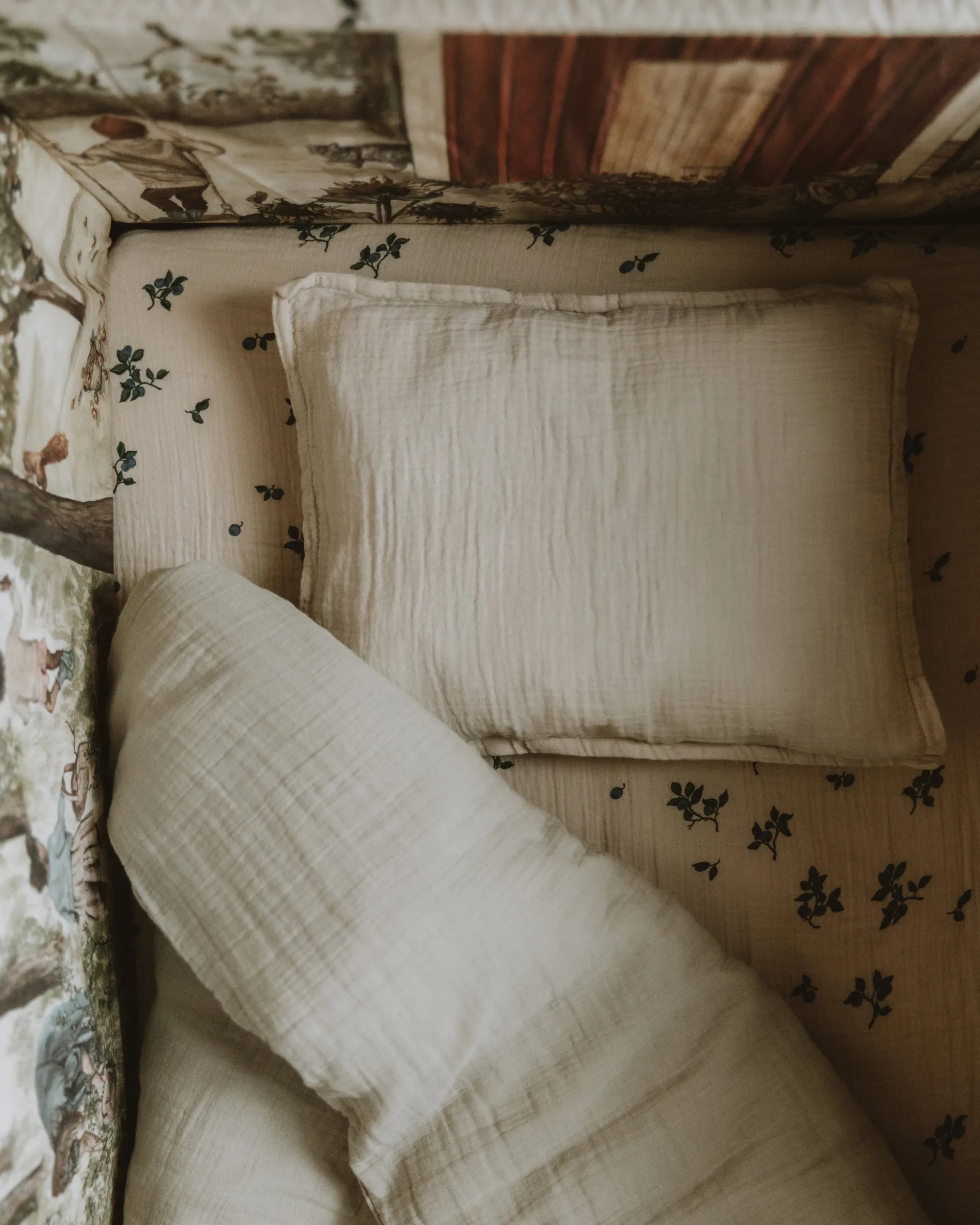 Eggshell Muslin bäddset junior, 100x130 cm/35x55 cm Garbo&Friends