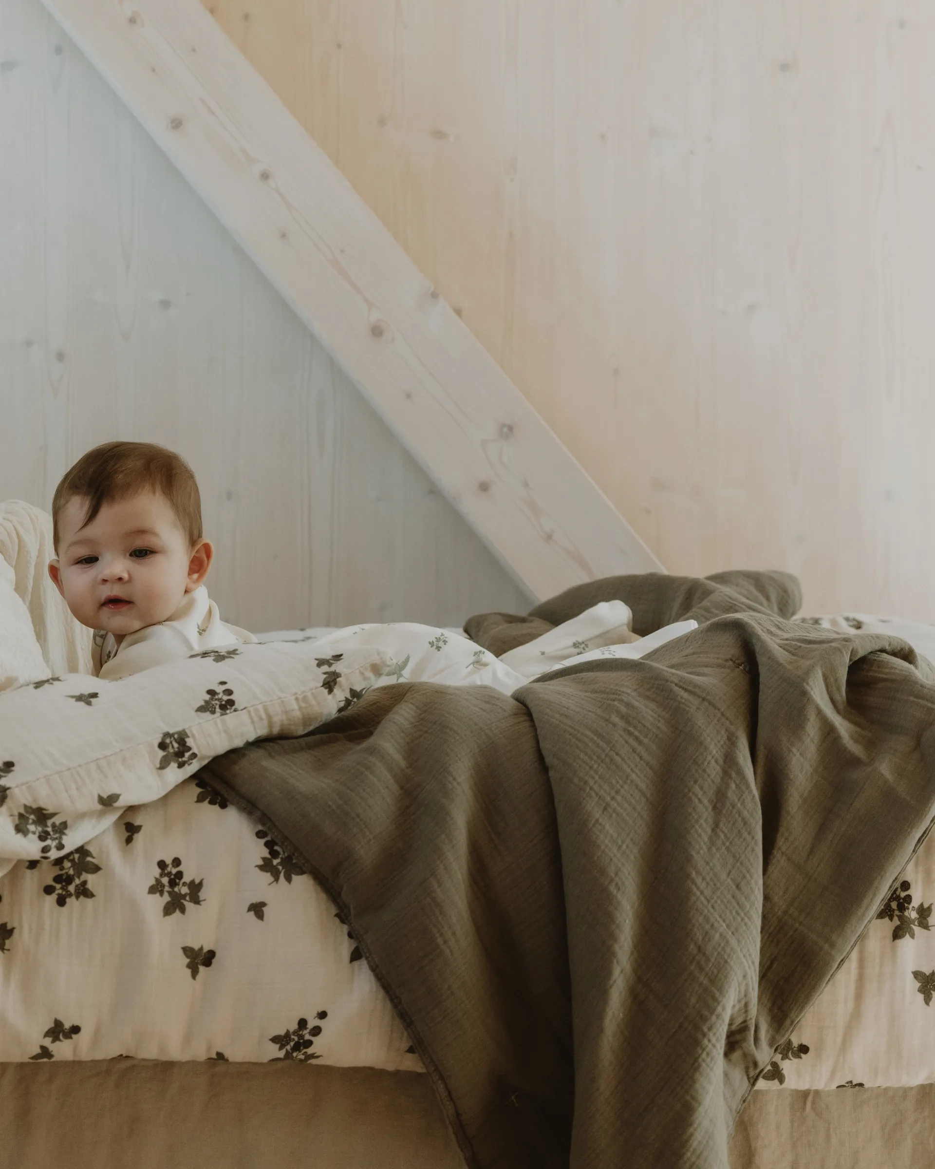 Geranium Muslin vadderad filt, 100x140 cm Garbo&Friends