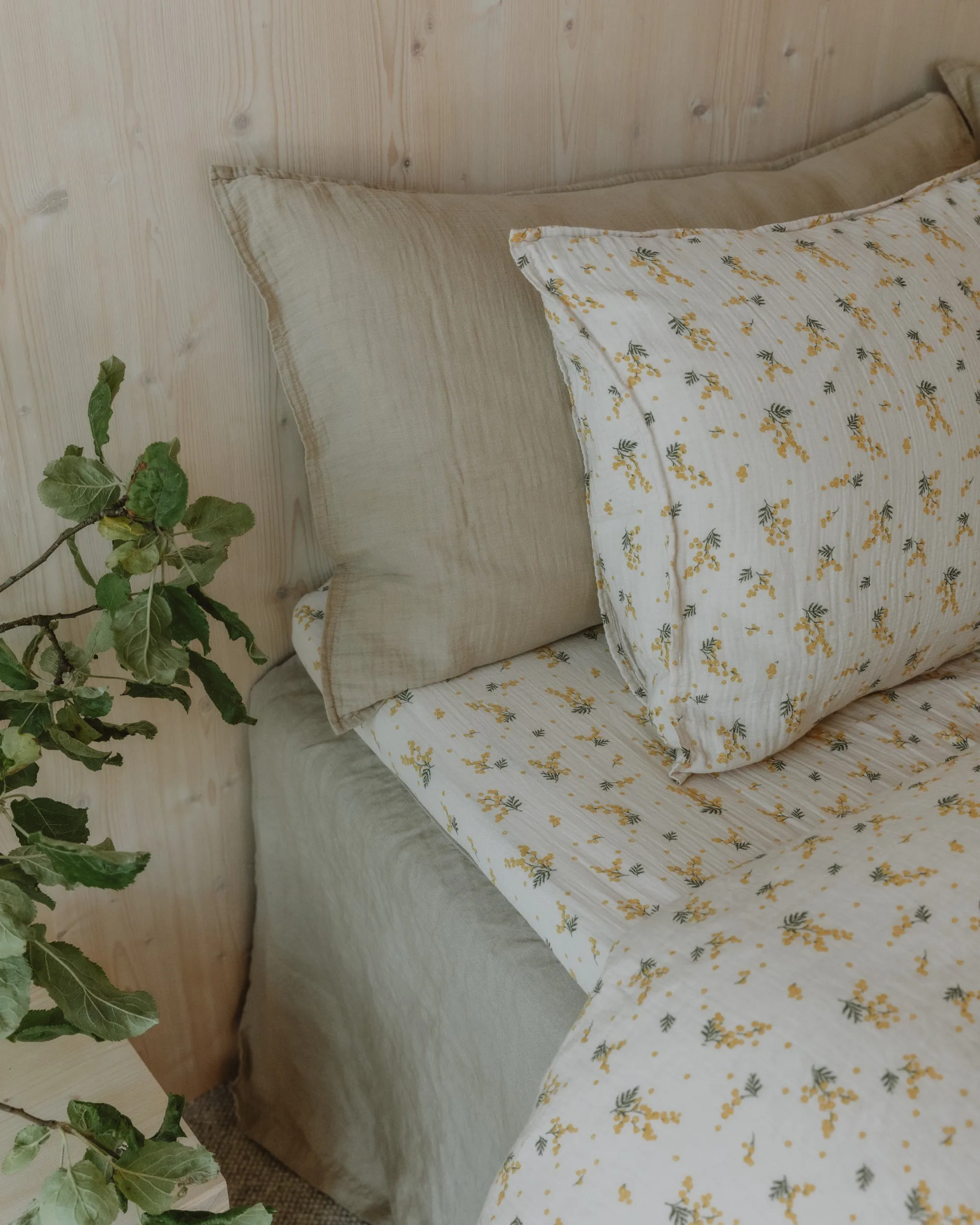 Mimosa Muslin dra-på-lakan, 180x200x30 cm Garbo&Friends