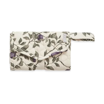 Plum satin quiltad change to go, partabel skötbädd - 46x80 cm - Garbo&Friends