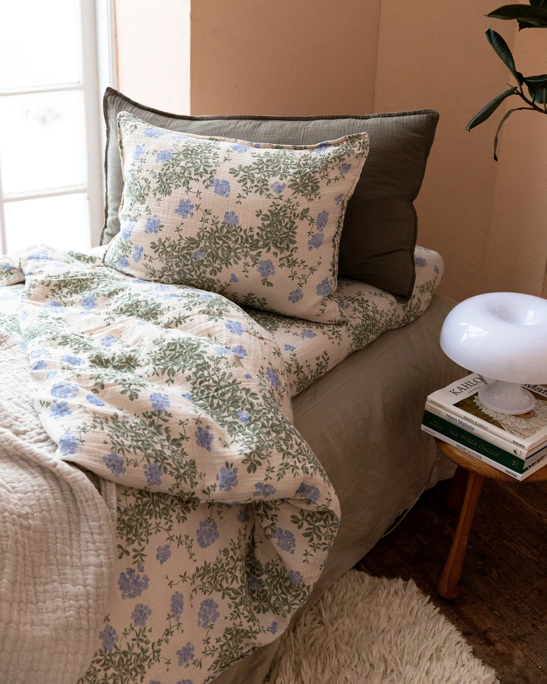 Plumbago Muslin bäddset, 140x200 cm/50x70 cm Garbo&Friends
