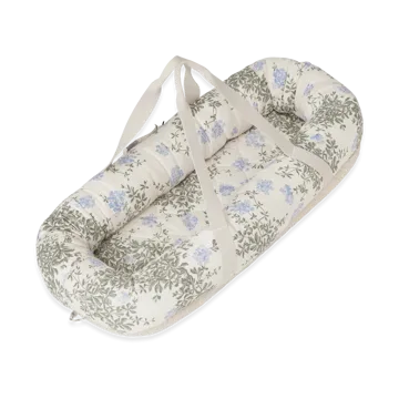 Plumbago satin quiltad babynest - 43x87x16cm - Garbo&Friends