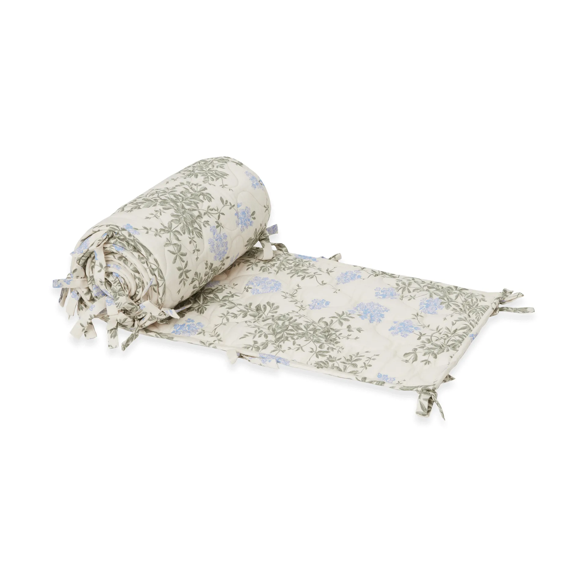 Plumbago satin quiltad spjälsängsskydd, 30x360 cm Garbo&Friends