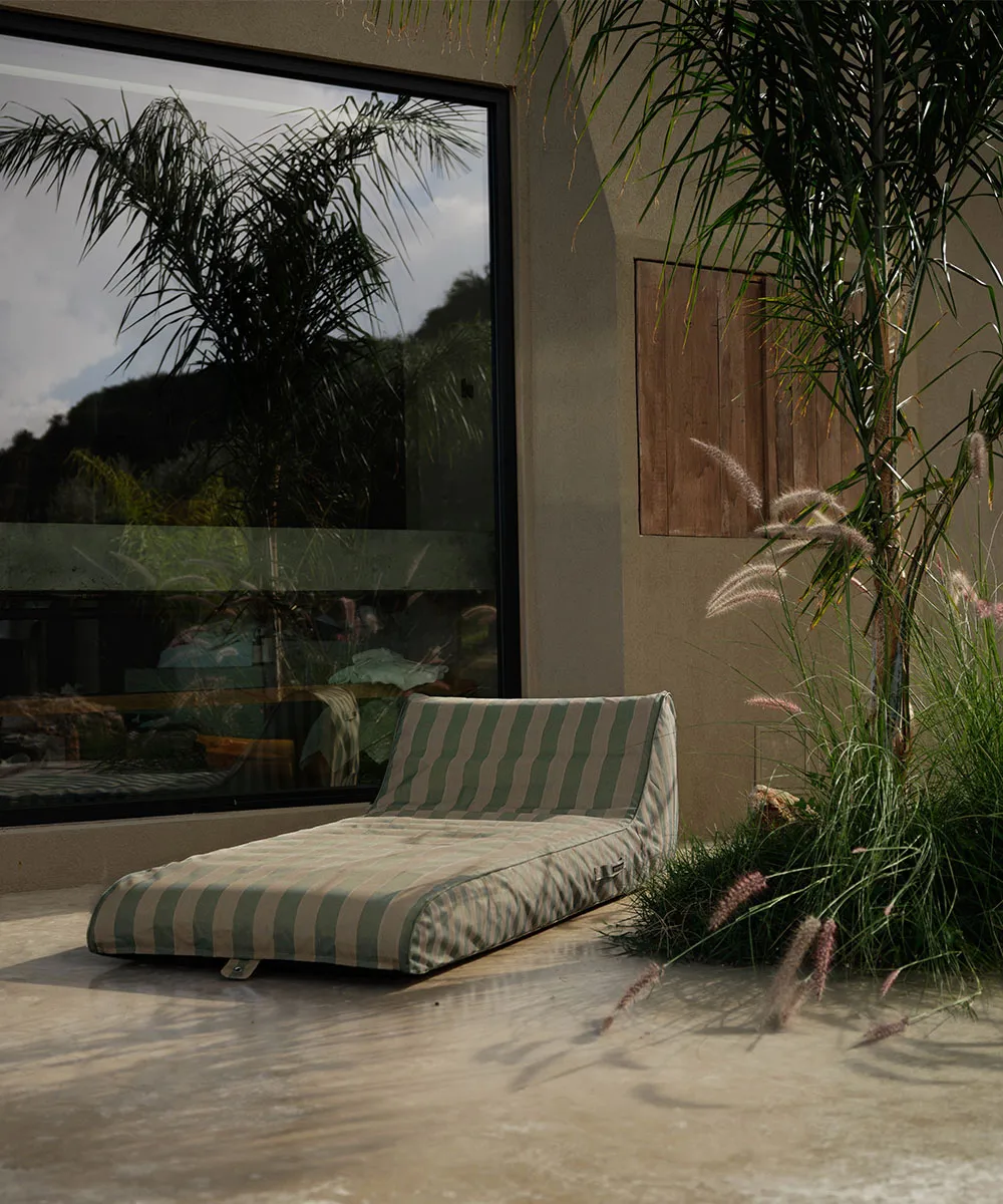 Garden Glory flytande solbädd, Eucalyptusgrön-beige, 85x168,5 cm Garden Glory