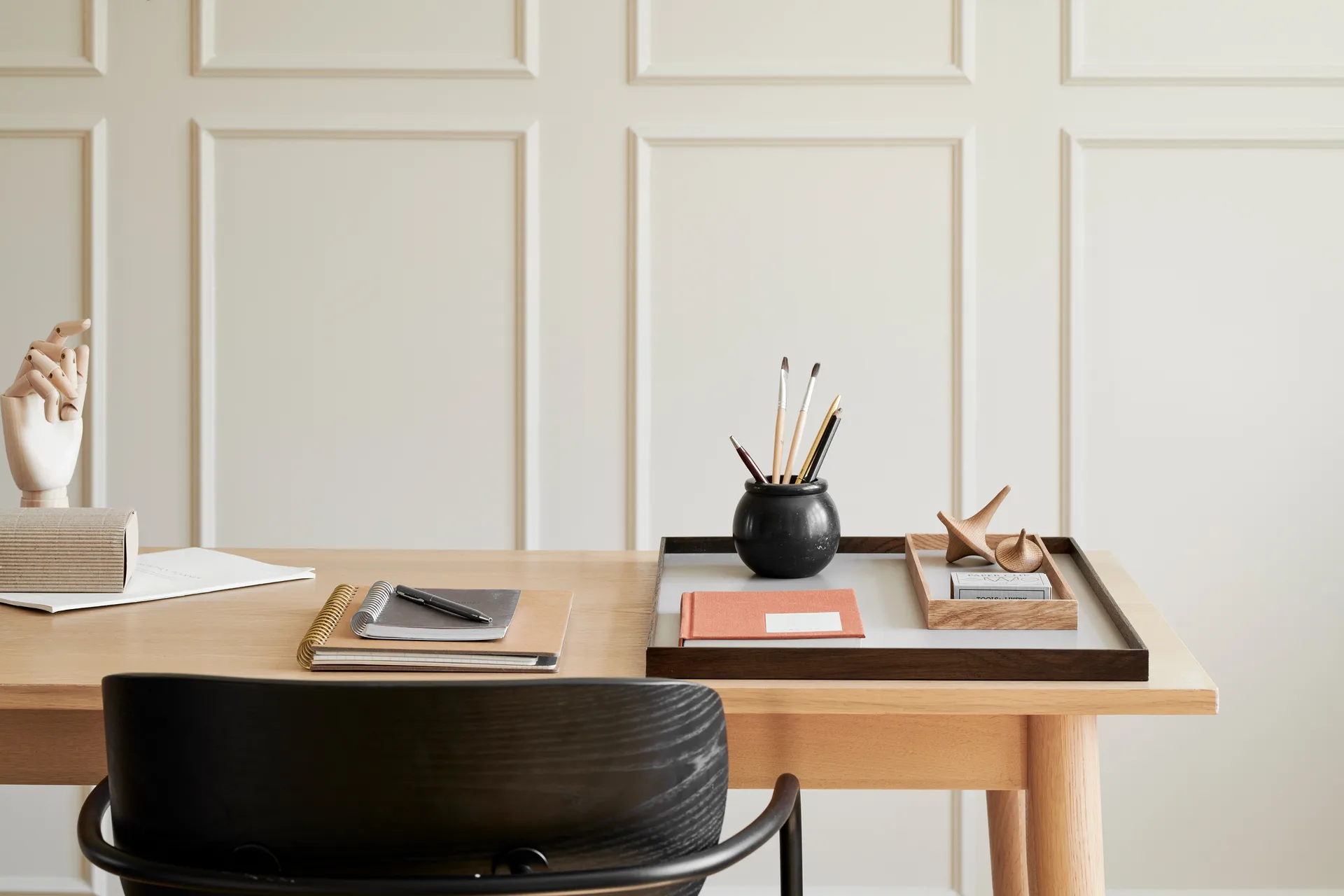 Frame bricka large 35,5x50,6 cm, Rökt ek-grå Gejst