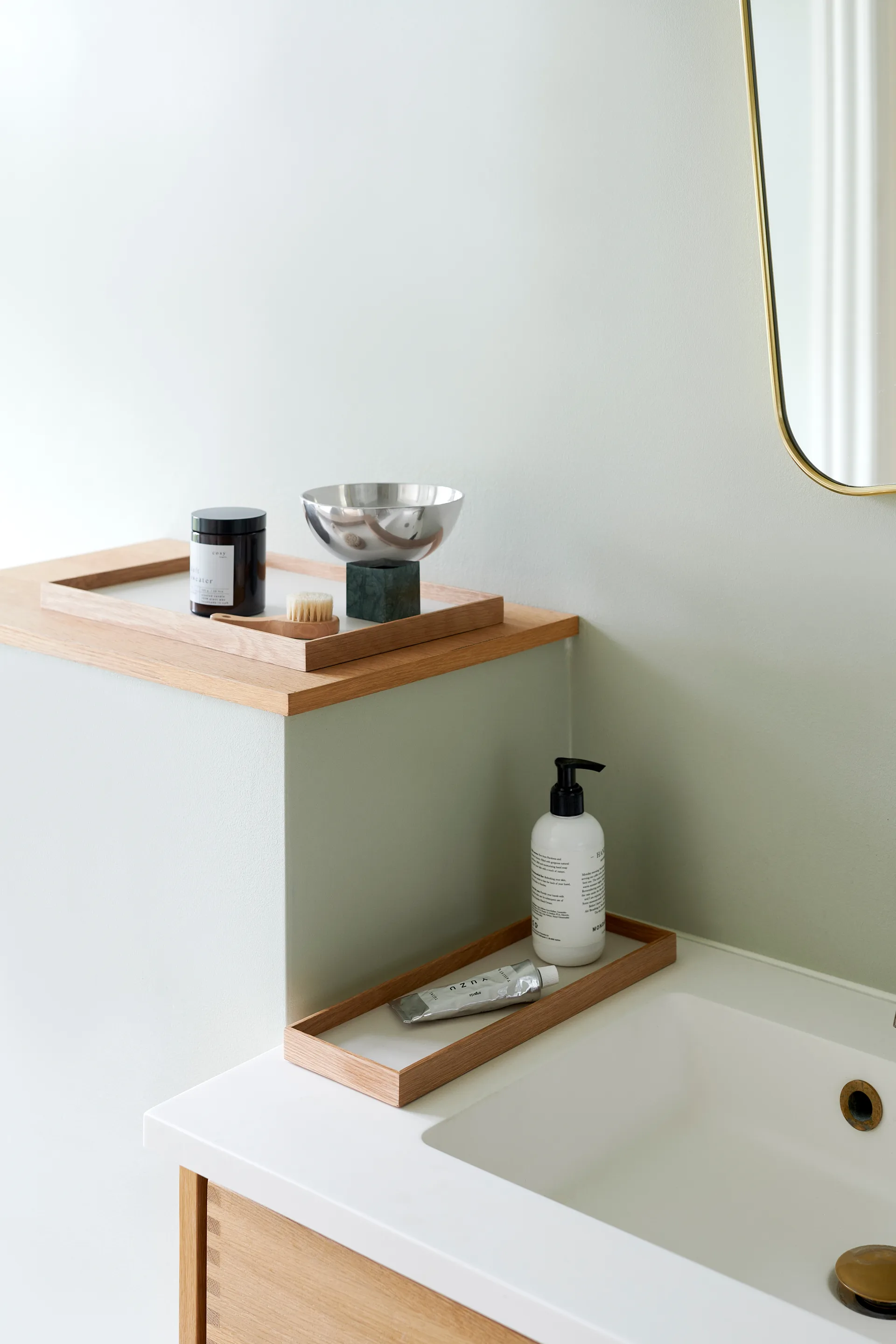 Frame bricka small 11x32,4 cm, Ek-beige Gejst