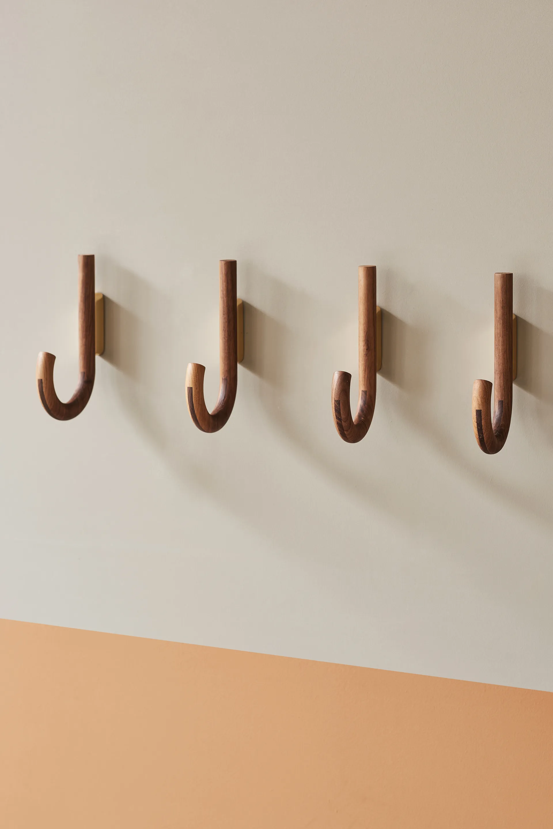 Hook krok 19 cm, Valnöt-mässing Gejst