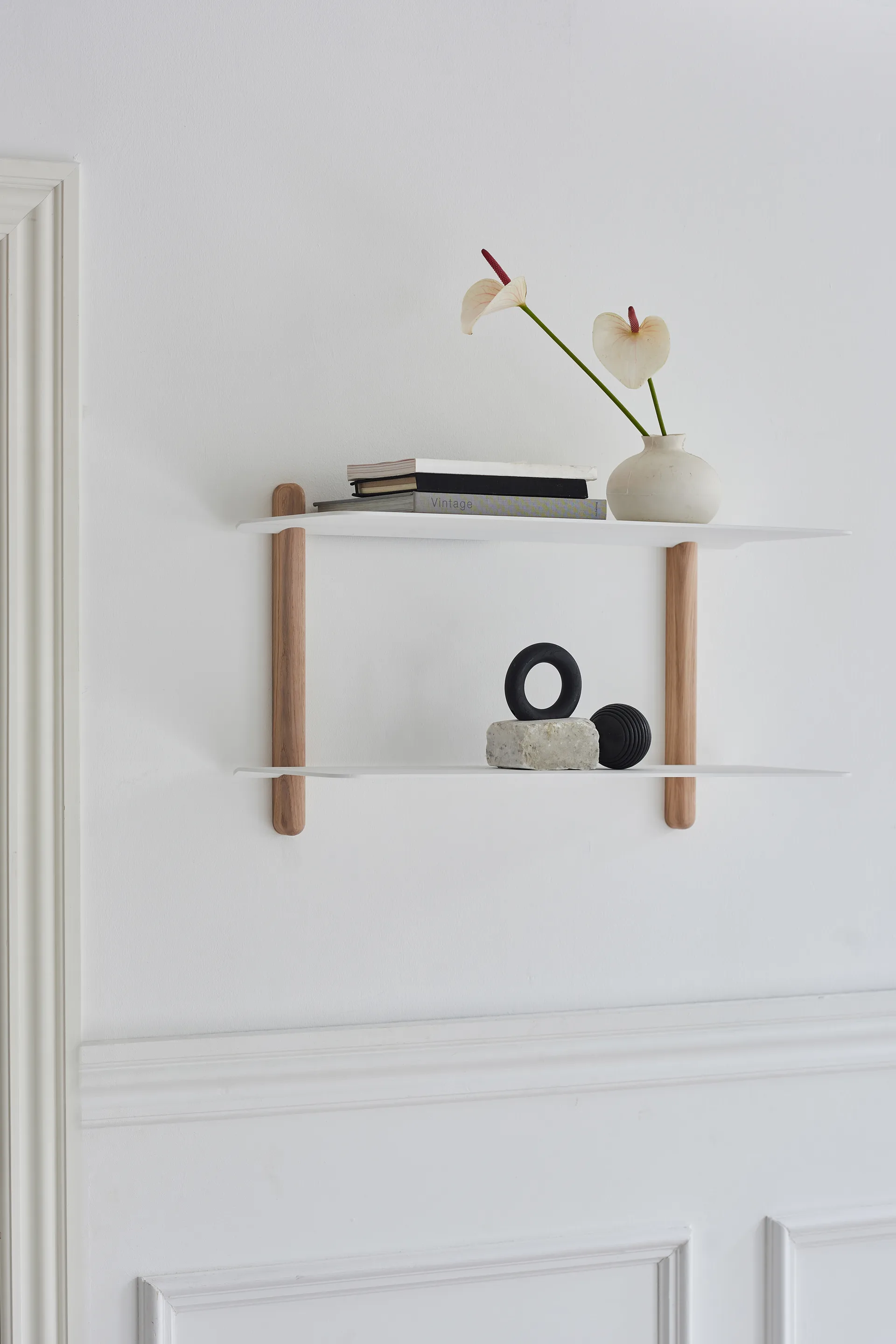 Nivo hylla F large, Ljus ek-vit Gejst