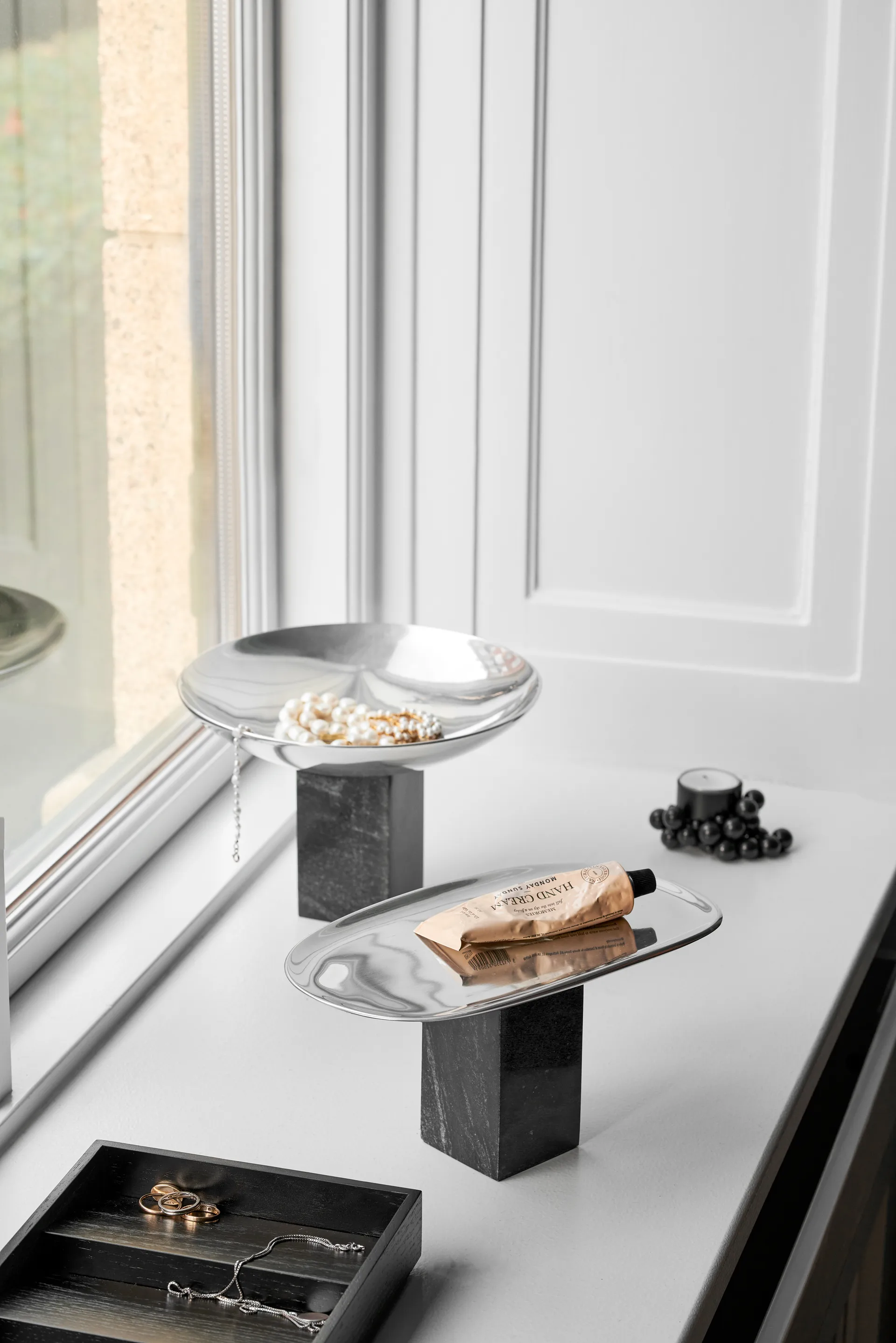 Sapoto skål medium Ø22 cm, Silver Gejst