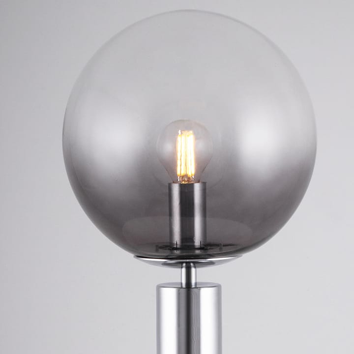 Astro 20 bordslampa - krom - Globen Lighting