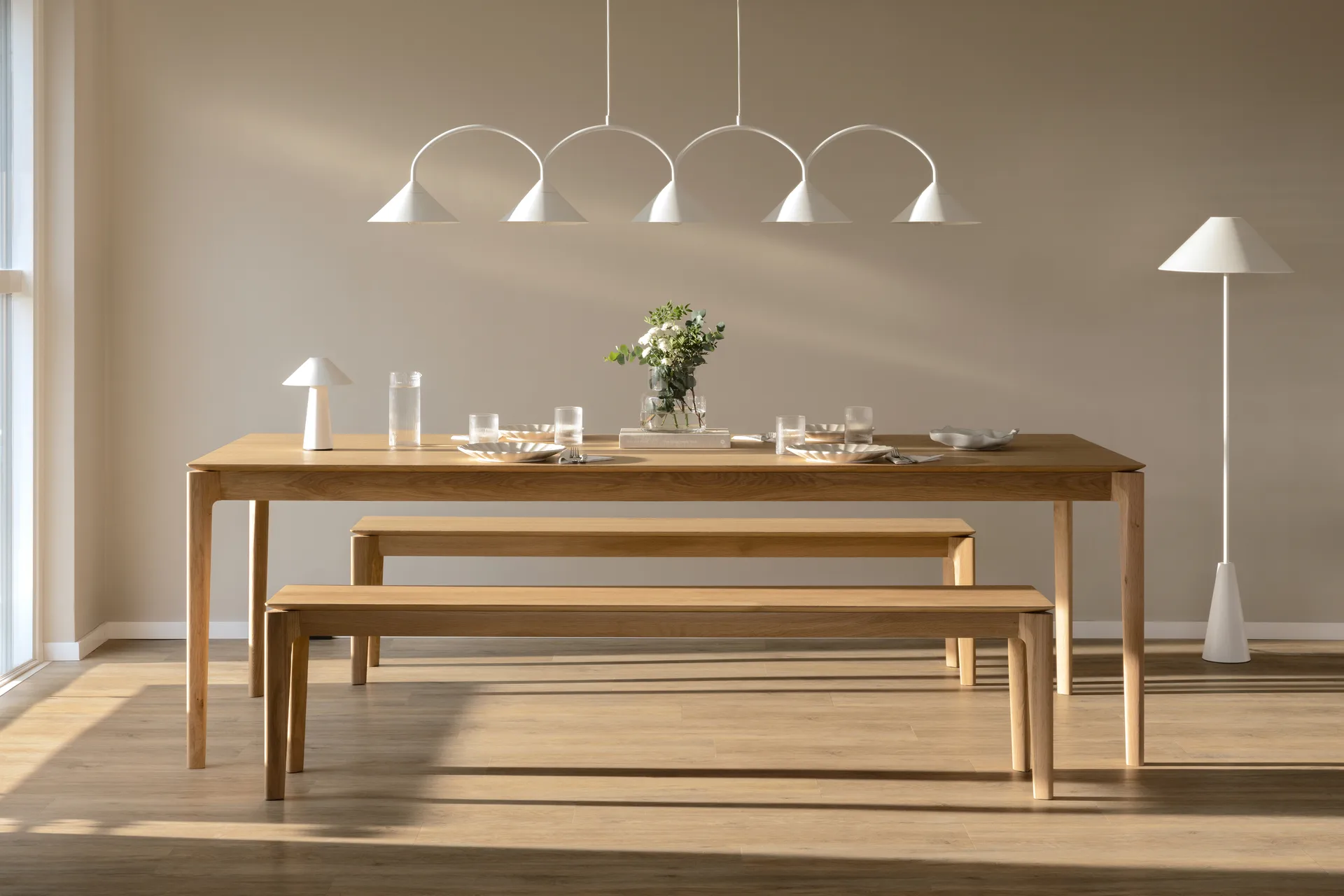 Curve pendel 5, Vit Globen Lighting