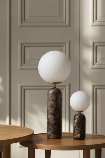 Torrano bordslampa portabel - Brun marmor - Globen Lighting