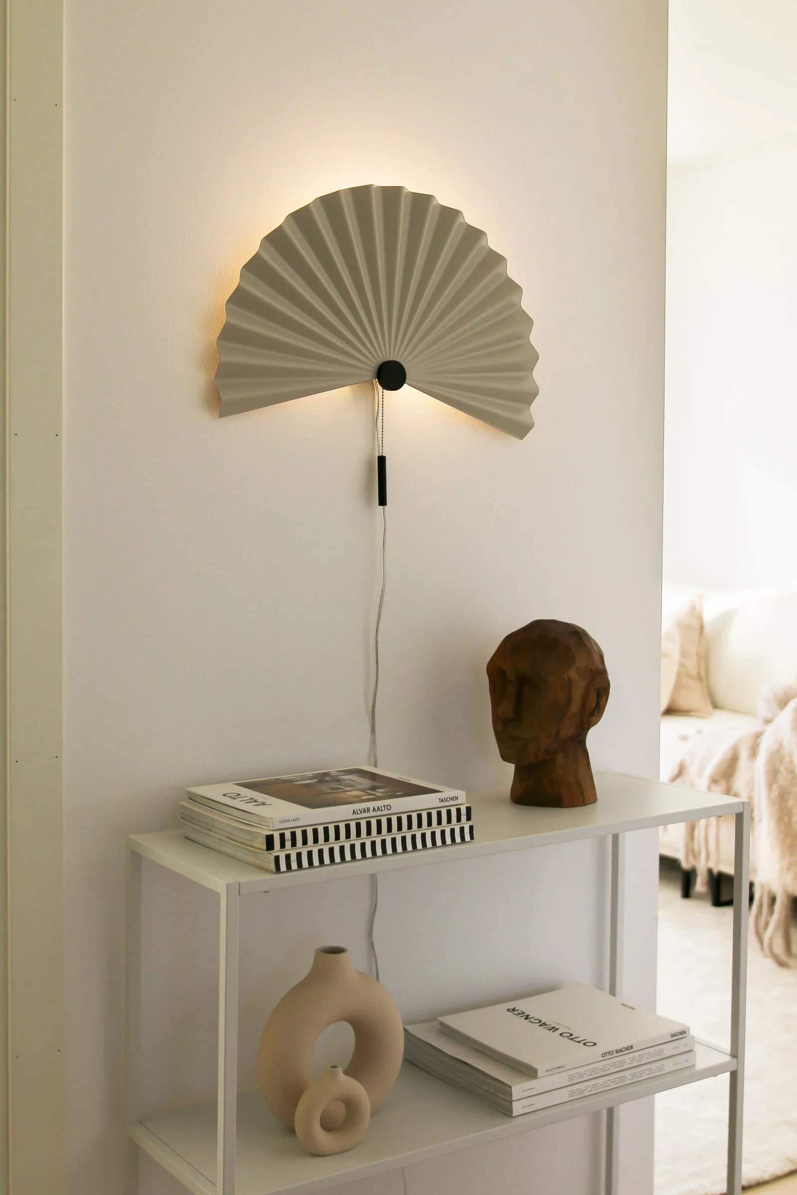 Zen vägglampa 50 cm, Mud-black Globen Lighting