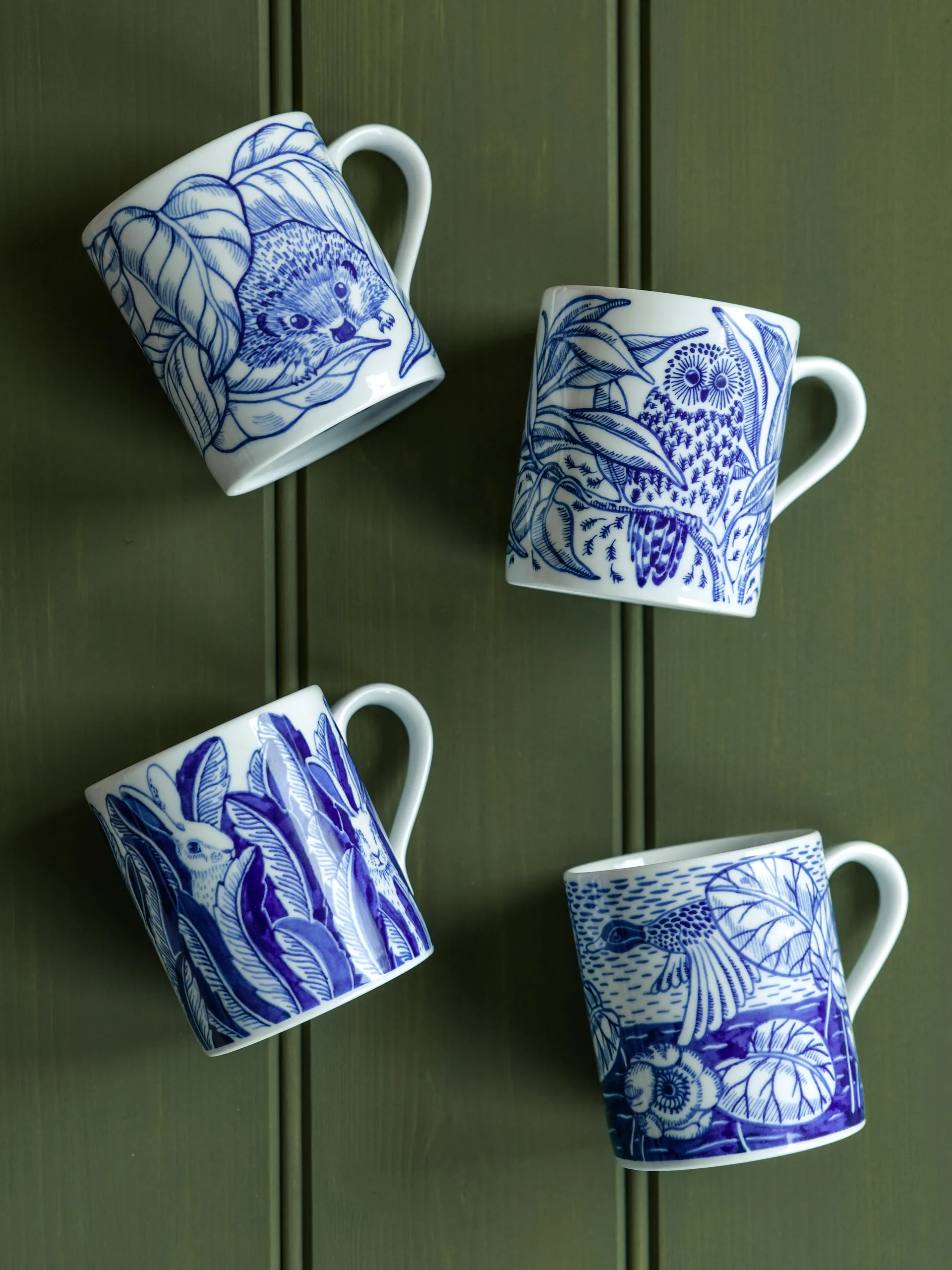 Hedgehogs awakening mugg 35 cl, Blå Götefors Porslin