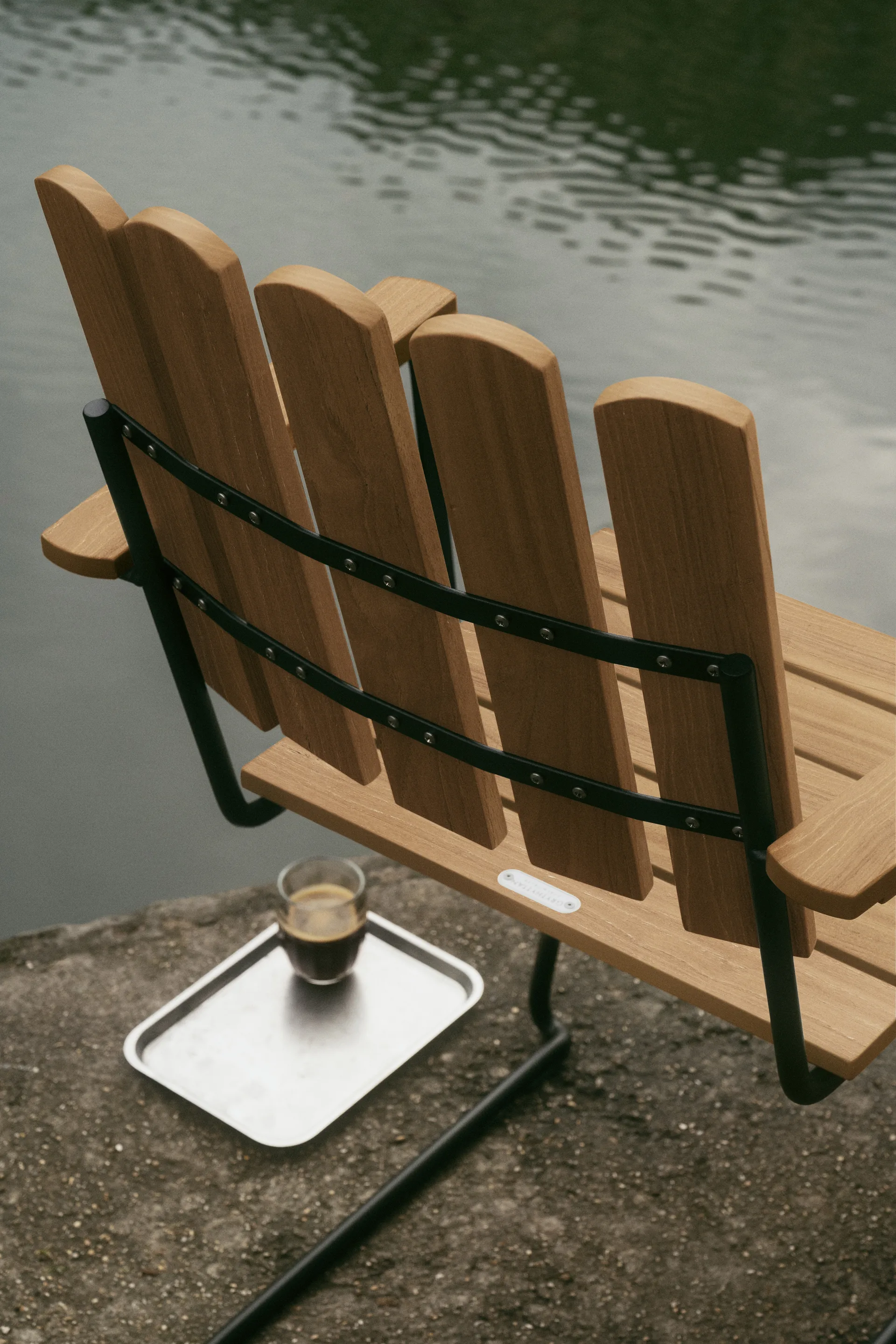 A2 fåtölj, Obehandlad teak-svart Grythyttan Stålmöbler